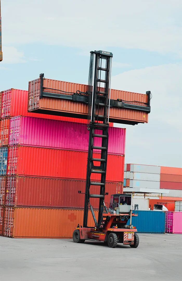containerized-and-bulk-shipping